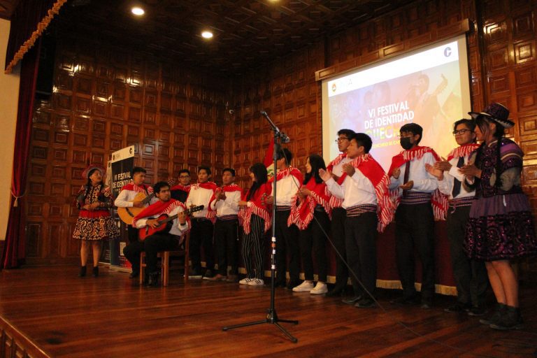 VIII FESTIVAL DE IDENTIDAD QUECHUA